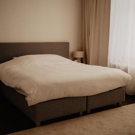 Huize Schaberg Bed and Breakfast Borgloon Exterior foto